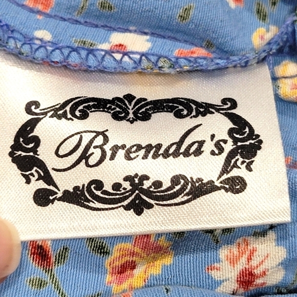 Large Boutique Floral Multi Media Button Down Blouse and Maxi Skirt Set - Picture 9 of 10